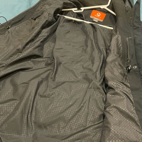 Merrell rain jacket - Picture 9 of 10